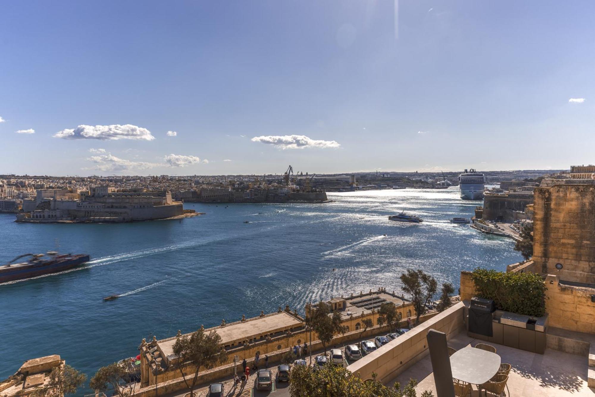 Harbour View - Large 2Br Apartment Valletta Bagian luar foto